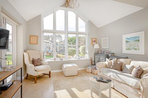 5 bedroom detached house for sale, Chantry Road, Bishop's Stortford, Hertfordshire, CM23
