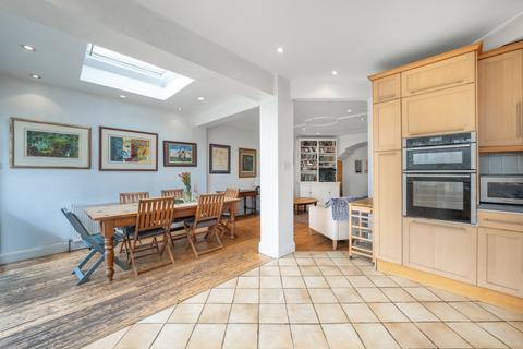 undefined, Ashbourne Avenue, London, NW11