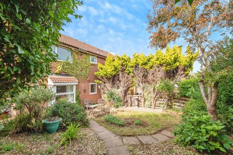 1 bedroom cluster house for sale, Kestrel View, Weymouth