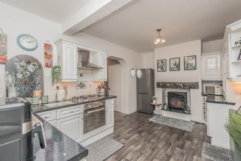 undefined, Thornacre Crescent, Wrose, Shipley, BD18