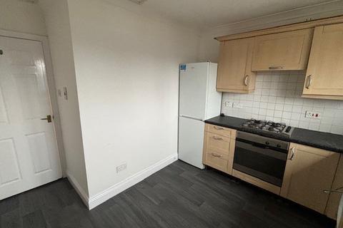 2 bedroom flat to rent, Ferry Road, Glasgow, G3