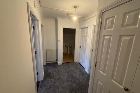 2 bedroom flat to rent, Ferry Road, Glasgow, G3