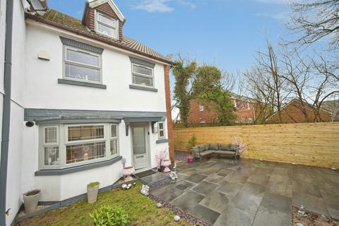 4 bedroom townhouse for sale, Dan Y Fron, Tonyrefail, Porth