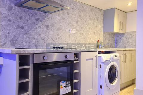 undefined, May Street, Crosland Moor, Huddersfield, HD4