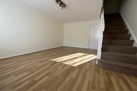 2 bedroom house to rent, Brighton Hill, Basingstoke