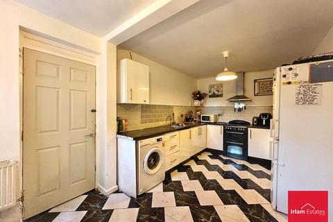 3 bedroom semi-detached house for sale, Addison Road, Irlam, M44