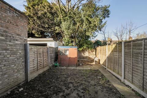 3 bedroom terraced house for sale, Sussex Close, Ilford