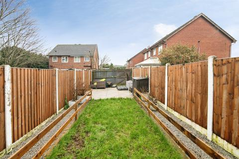 2 bedroom terraced house for sale, Kiers Bridge Close, Tipton