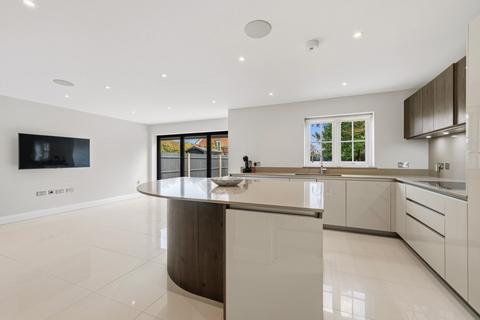 4 bedroom detached house for sale, Westcar Lane, Walton-on-Thames, KT12