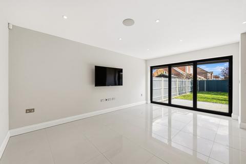 4 bedroom detached house for sale, Westcar Lane, Walton-on-Thames, KT12