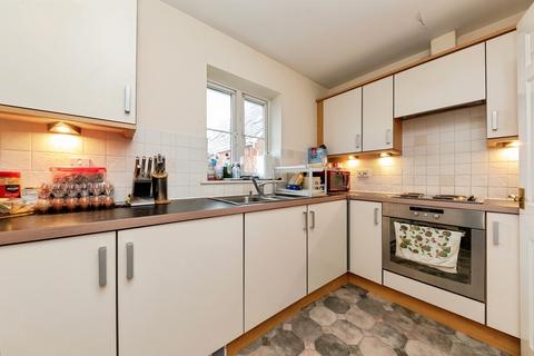 2 bedroom flat for sale, Epsom Close, Stevenage