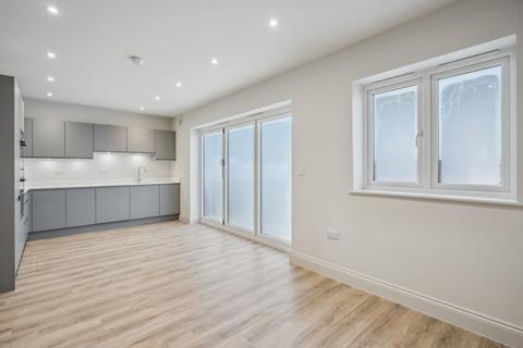 undefined, Station Road, Aylesbury HP22