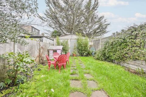 undefined, Penrhyn Avenue, Lloyd Park, London, E17