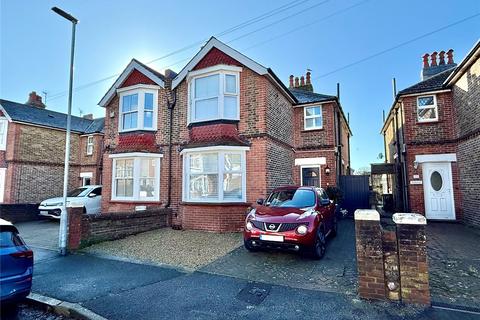 Ringwood Road, Eastbourne, BN22