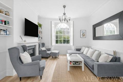 2 bedroom flat for sale, Pentonville Road, Angel