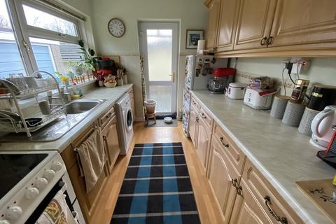 2 bedroom semi-detached bungalow for sale, Darren View, Crickhowell, Powys.