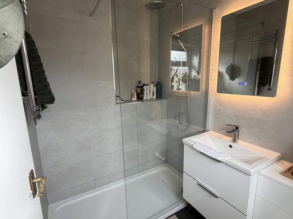 Shower Room & WC