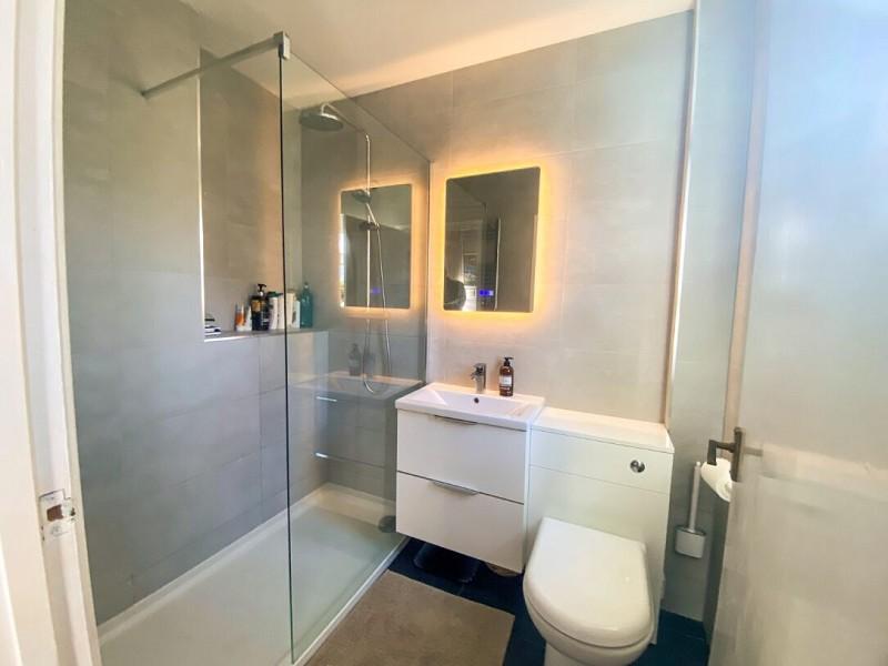 Shower Room & WC