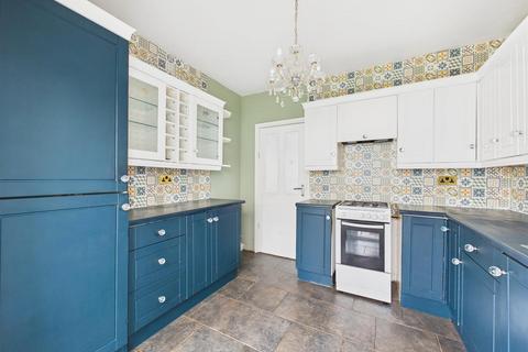 3 bedroom end of terrace house for sale, Florence Street, Porthcawl CF36
