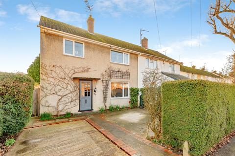 3 bedroom semi-detached house for sale, Martyrs Avenue, Crawley