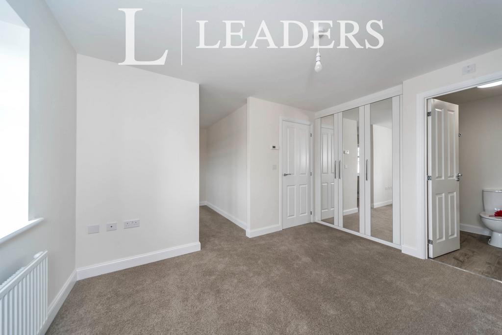 39 Lakeside Drive (4