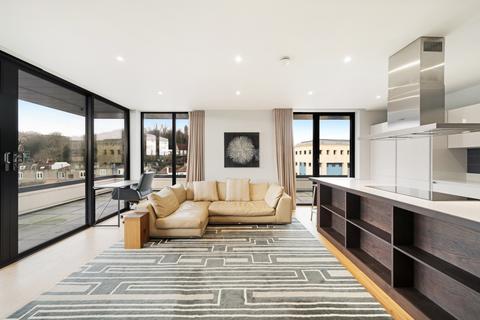 3 bedroom flat for sale, New Retort House, Lime Kiln Road, Bristol, Gloucestershire, BS1