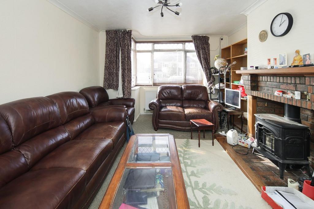 21 St Catherines Crescent CV31-5.jpg