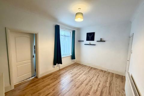 undefined, Coronation Street, Darlington, DL3