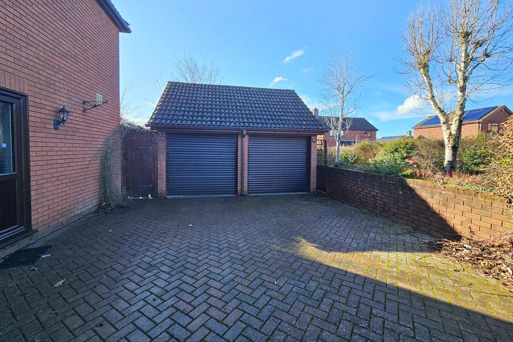 Double garage