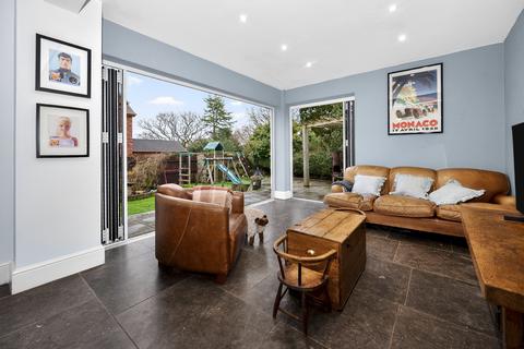undefined, Towy Road, Cardiff, CF14