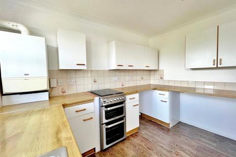 1 bedroom flat for sale, High Street, West Sussex PO21