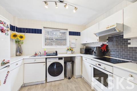1 bedroom apartment for sale, The Pantiles, Billericay, CM12