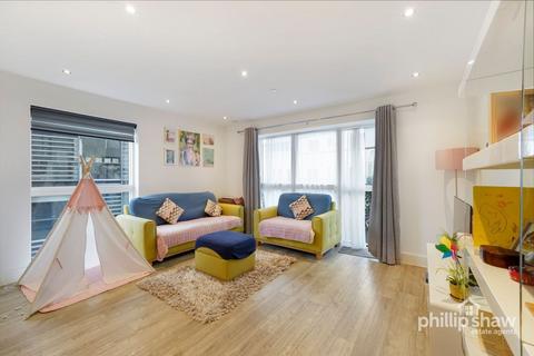 2 bedroom flat for sale, Lyon Road, Harrow, HA1