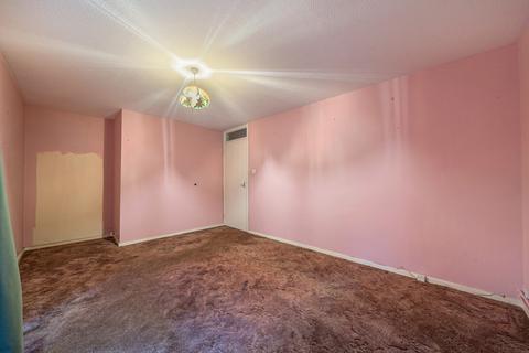 undefined, Chipstead Close, London