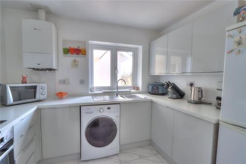 2 bedroom flat for sale, Ambergate Close, Tyne and Wear NE5