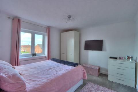 2 bedroom flat for sale, Ambergate Close, Tyne and Wear NE5