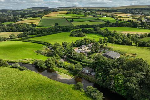 undefined, Pontydolau, Maesycrugiau, Pencader, SA39