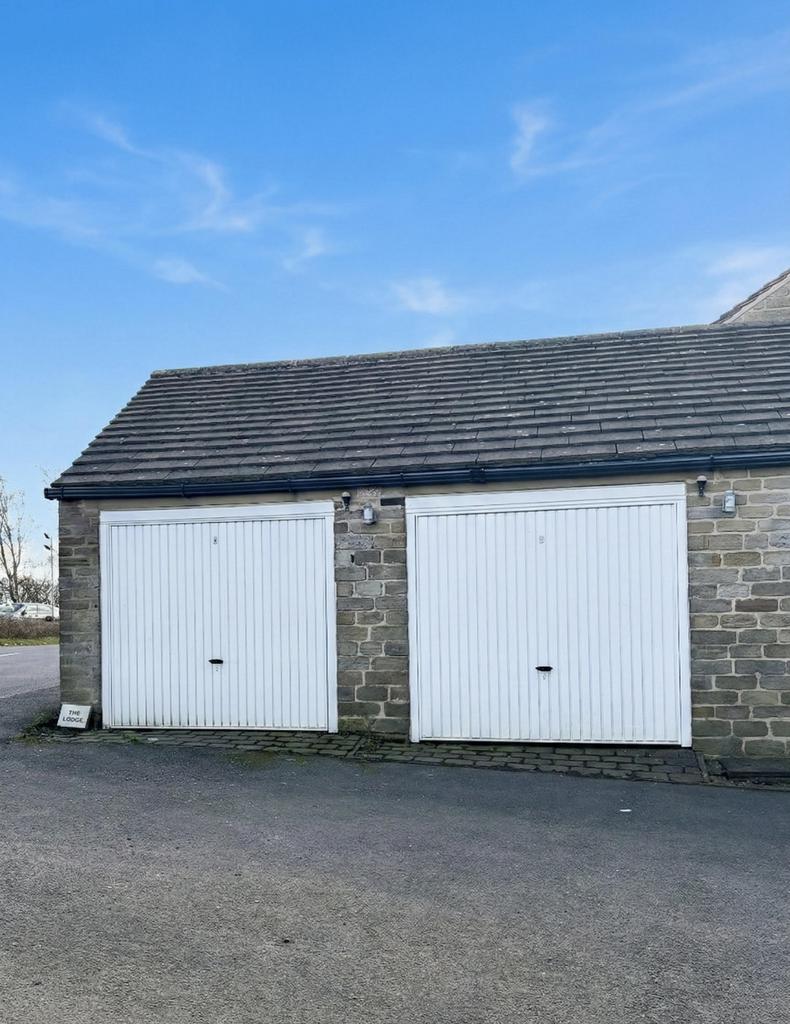 Garage 1