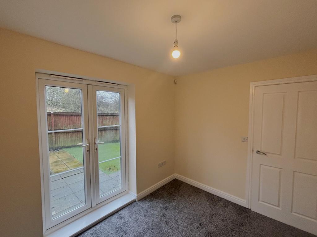 Bed 4/ Sitting Room