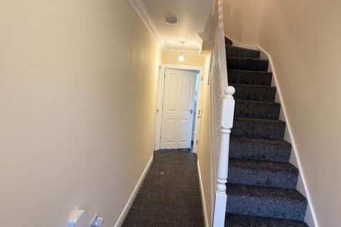 3 bedroom townhouse for sale, Beckside, Shelf, Halifax, HX3