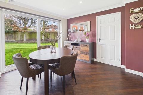 4 bedroom detached house for sale, Cornwall Avenue, Tamworth, B78