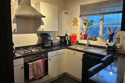 undefined, at Cobham Close, Slough Trading Estate, Slough SL1