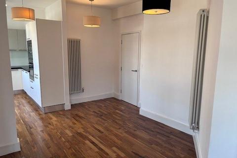 2 bedroom flat to rent, Golders Green Crescent, Golders Green NW11