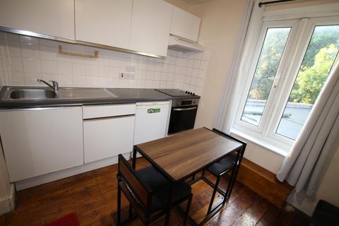 undefined, Mountfield Road, London, N3
