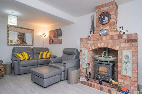 undefined, Doddenham Hall, Doddenham, Broadwas, WR6