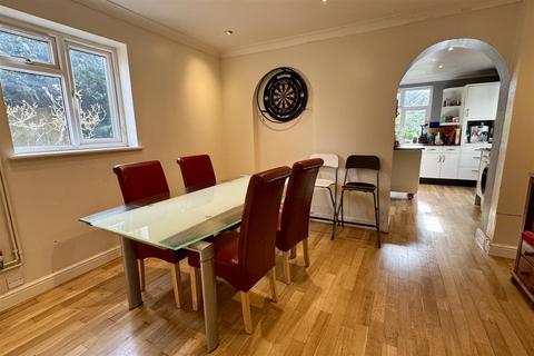 undefined, Witley - Garage & Carport