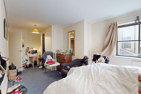 3 bedroom apartment to rent, Printers Inn Court, London, EC4A 1LR, London,, EC4A 1LR