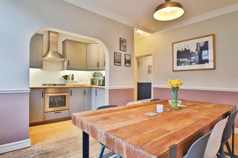 undefined, Roseville Terrace, LEEDS