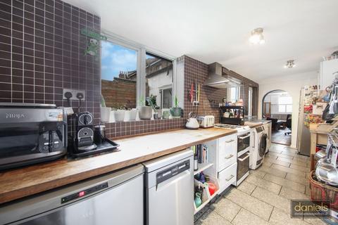 undefined, Goodhall Street, Willesden Junction, London, NW10