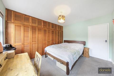 undefined, Goodhall Street, Willesden Junction, London, NW10